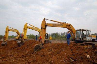 西平县挖掘机培训机构