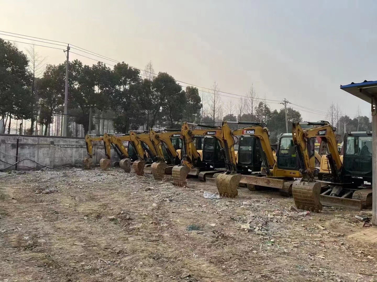 西平县挖掘机培训基地